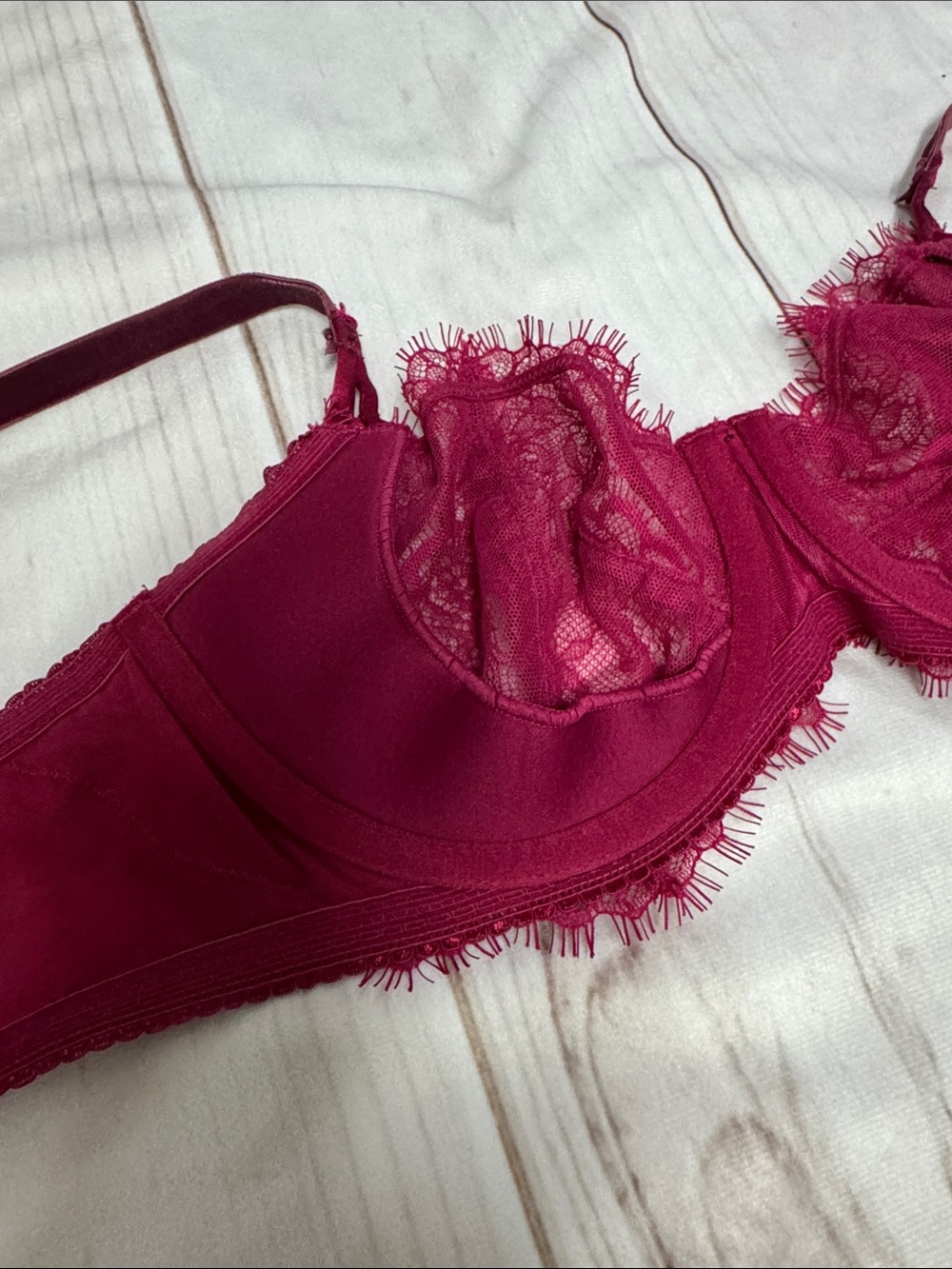 Victorias Secret Balconette bra and panty set - Picture 3 of 9